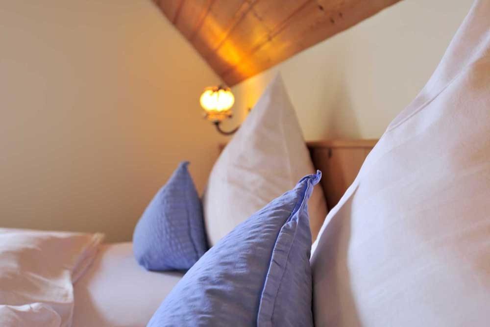 Landgasthof Weisses Lamm Engelthal Zimmer foto
